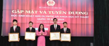 Bộ GDĐT gặp mặt, tuyên dương học sinh đoạt giải Olympic và KHKT quốc tế năm 2024