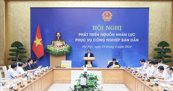 Thủ tướng: Đào tạo nhân lực bán dẫn là đột phá của đột phá về đào tạo nguồn nhân lực