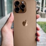 Hình ảnh iPhone 16 Pro với màu "titan sa mạc" mới, khác xa màu vàng mà chúng ta tưởng tượng!