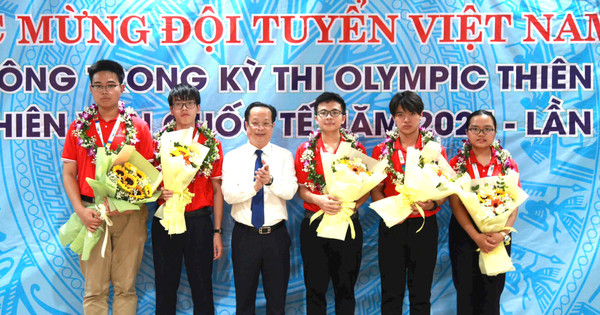 Sở Giáo dục và Đào tạo Hà Nội chúc mừng đội tuyển thi Olympic thiên văn và vật lý thiên văn quốc tế 2024