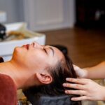 4 cách massage đầu tại nhà thư giãn chỉ sau 15 phút