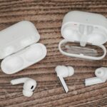 Galaxy Buds3 Pro vs AirPods Pro 2: Samsung Đổi mới hoàn toàn, nhưng đã đủ Sáng tạo để cạnh tranh với Apple?