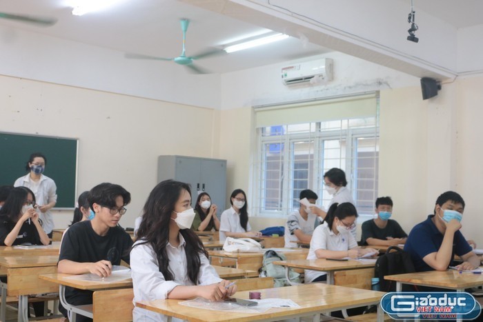  Giáo viên góp ý dự thảo Thông tư Quy chế thi tốt nghiệp trung học phổ thông 