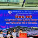 Trường Tiểu học Vĩnh Tuy góp sức ủng hộ đồng bào vùng lũ