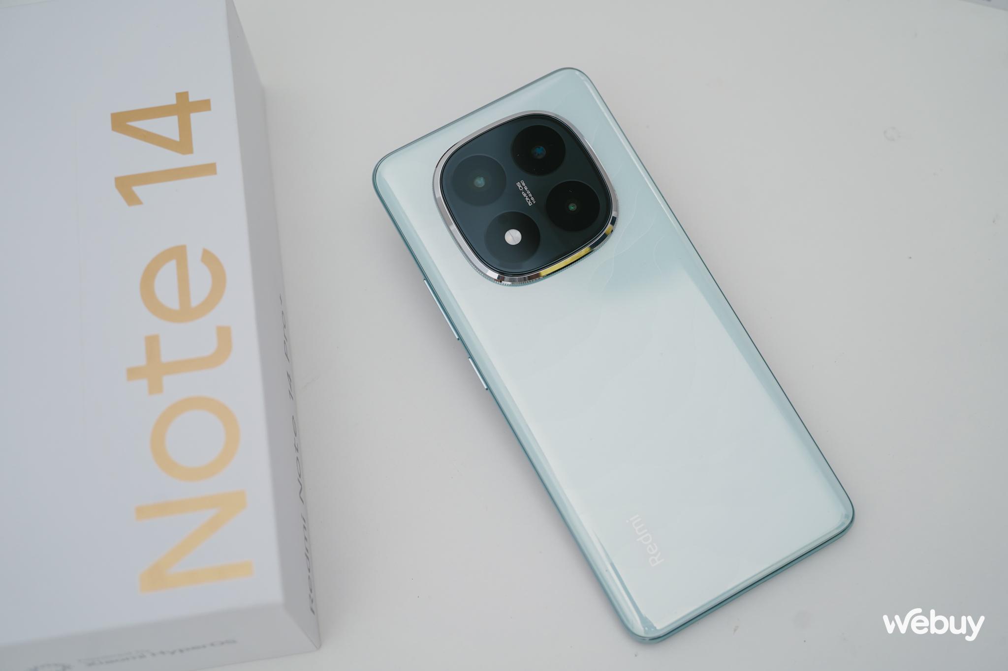 Trên tay Redmi Note 14 Pro+: Điện thoại Xiaomi giá hơn 7 triệu thiết kế đẹp, camera 50MP, chip Snapdragon 7s Gen 3, pin khủng 6.200mAh - Ảnh 1.