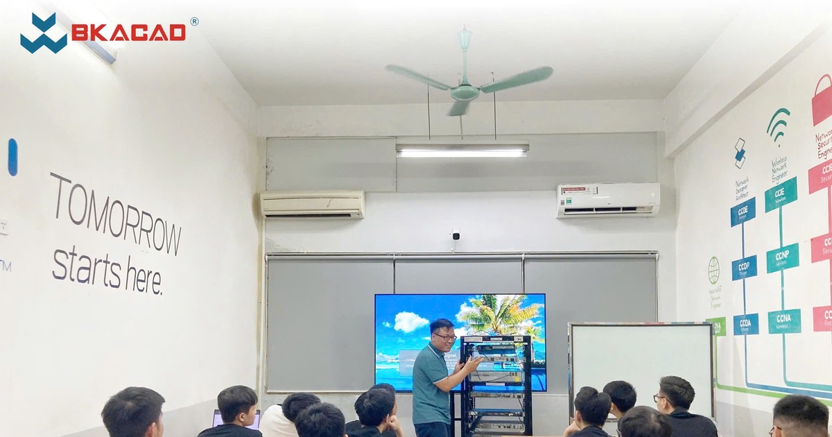  BKACAD và hành trình 20 năm đào tạo nhân lực công nghệ thông tin chất lượng cao 