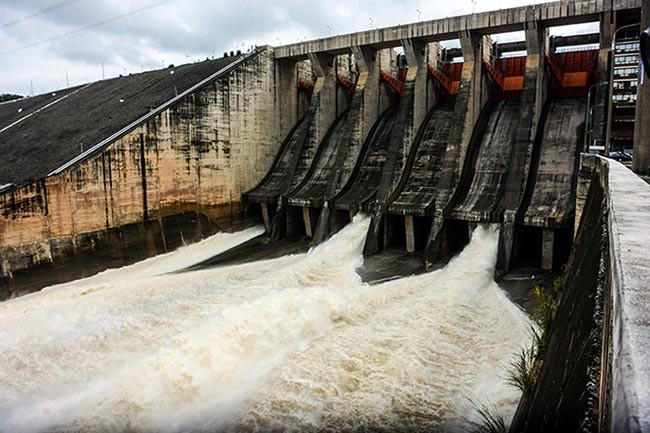Nhược điểm của ngành đập thủy điện