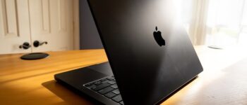 Hé lộ thời điểm Apple ra mắt MacBook Pro với thiết kế hoàn toàn mới, màn hình OLED