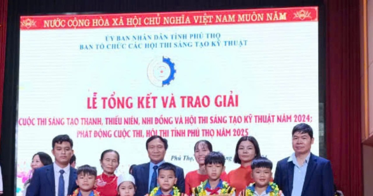  Người thầy là “bà đỡ” cho sản phẩm sáng tạo của các “nhà khoa học” nhí vùng cao 