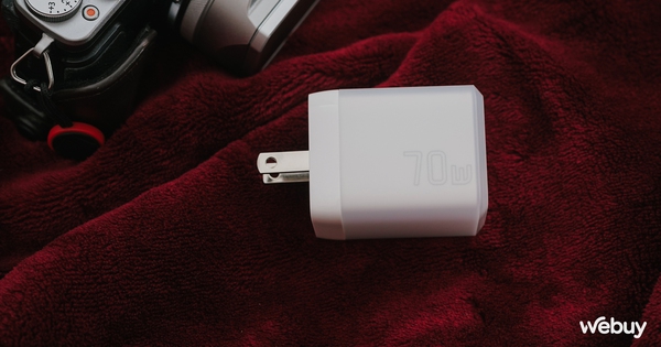 Sạc nhanh 70W nhỏ như 30W: Hai cổng USB, sạc được MacBook Pro ngon lành, giá chỉ hơn 200.000 đồng