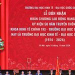 Trường Đại học Kinh tế - ĐHQGHN vinh dự đón nhận Huân chương Lao động hạng Ba