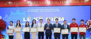 Tuyên dương nhà giáo và học sinh, sinh viên giáo dục nghề nghiệp có thành tích xuất sắc