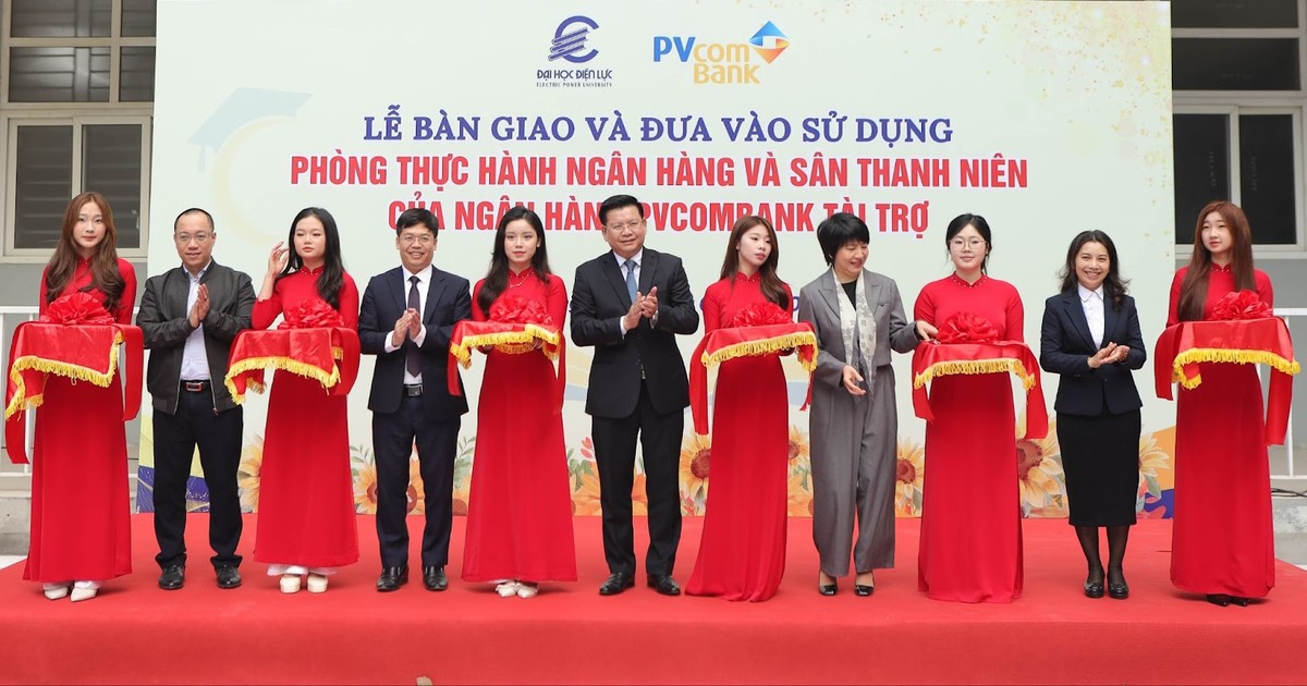  PVcomBank đồng hành cùng Trường ĐH Điện lực về đào tạo nhân lực chất lượng cao 