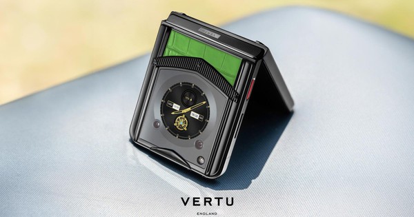 Vertu cũng có điện thoại gập: Cấu hình lỗi thời nhưng thiết kế siêu bền, 2 chip, 3 hệ điều hành bảo mật, giá cao nhất ngang Vinfast VF3