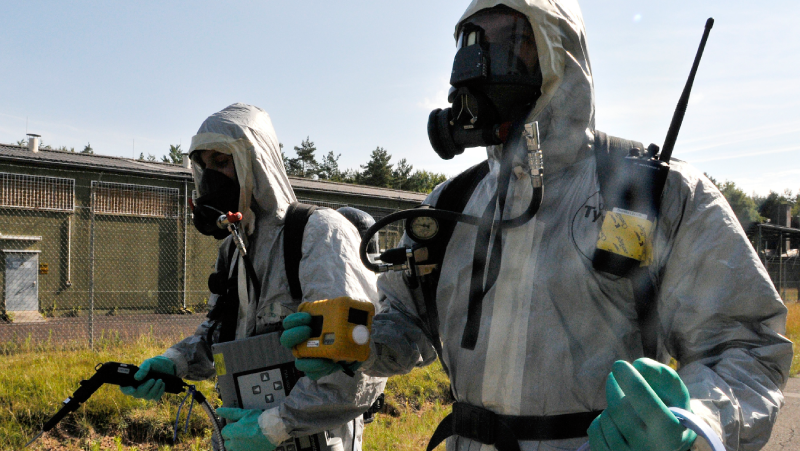 Ngăn chặn ô nhiễm phóng xạ