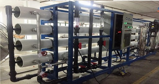 Làm mềm nước là một bước trong xử lý nước tinh khiết