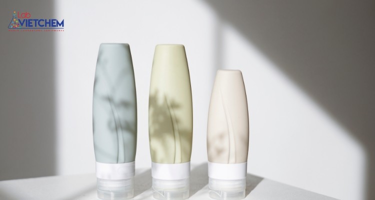 CuO dùng trong gốm sứ 