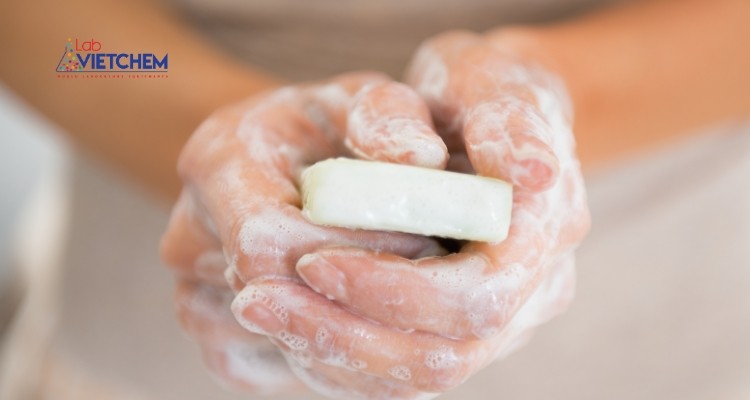 Muối của axit béo tạo thành xà phòng 