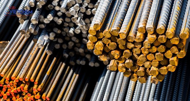 Sắt được dùng làm vật liệu xây dựng cho gang, thép