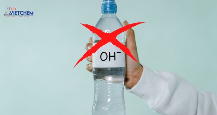 Không sử dụng nước kiềm đóng chai