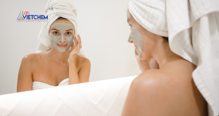 Bentonite giúp đào thải độc tố ra khỏi da