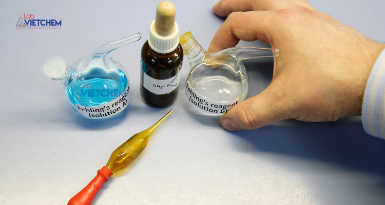 CuSO4 là thành phần của thuốc thử Fehling