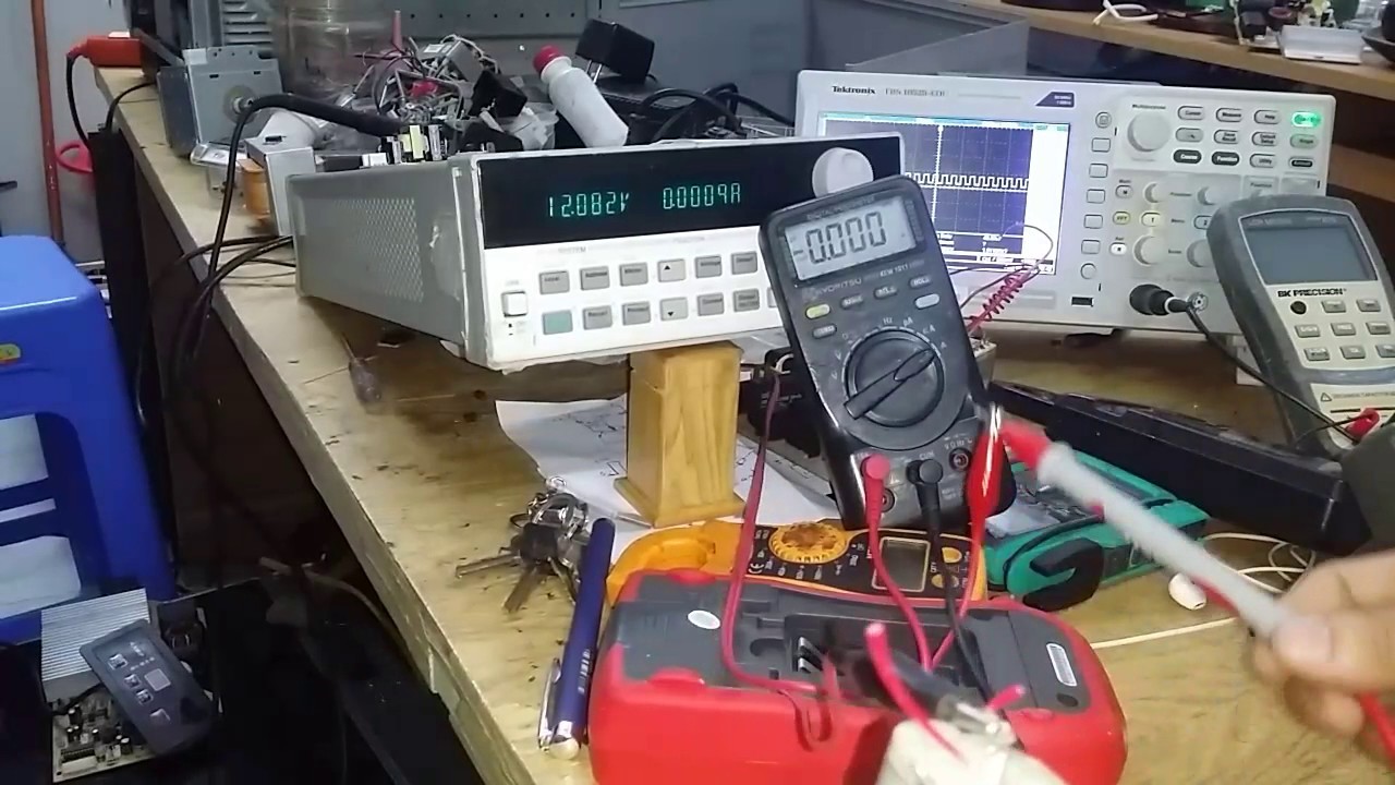 Đo dòng điện 220V bằng đồng hồ vạn năng