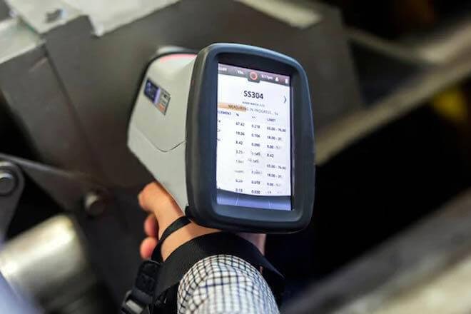 Đo độ dày lớp phủ bằng máy XRF
