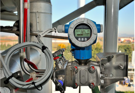 Cảm biến điện tử đo chênh lệch áp suất