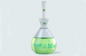 Cách sử dụng bình đo tỷ trọng trong phòng thí nghiệm