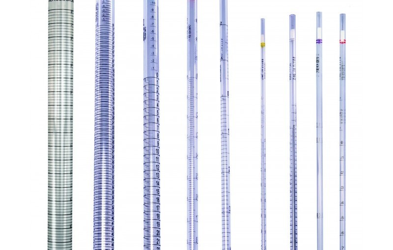 Pipet thủy tinh phòng thí nghiệm có nhiều kích cỡ khác nhau