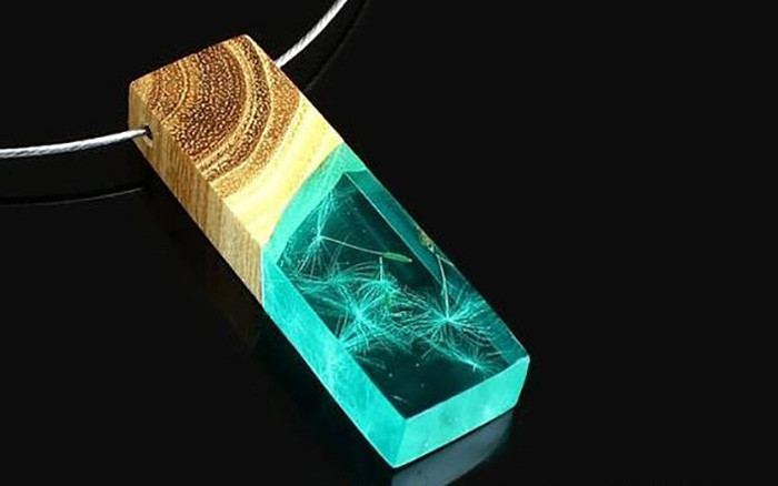 Acetone được sử dụng trong sản xuất nhựa