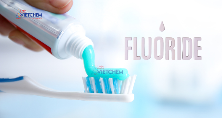 Fluoride có vai trò gì đối với răng?