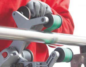 Đánh bóng kim loại bằng phương pháp thủ công