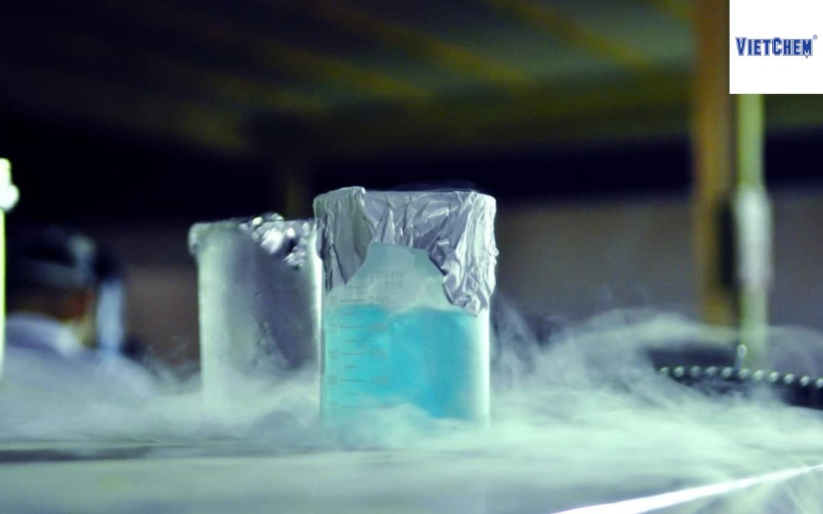 pha lê-chat-vat-ly-cua-o2-1