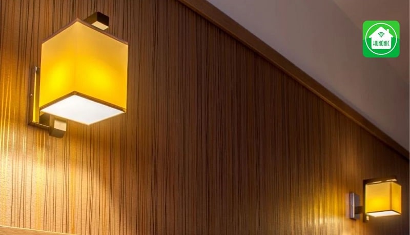 Trên thị trường hiện nay có rất nhiều loại đèn treo tường với nhiều mẫu mã, chủng loại