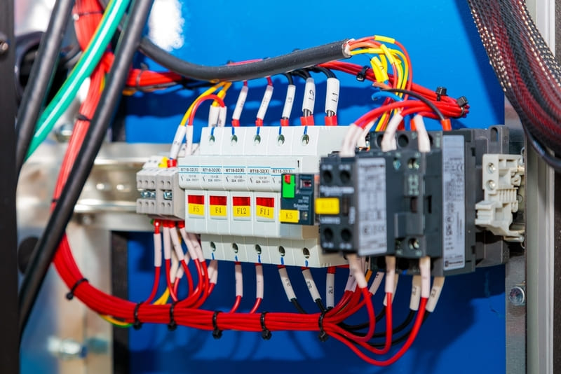 công tắc tơ 1 pha