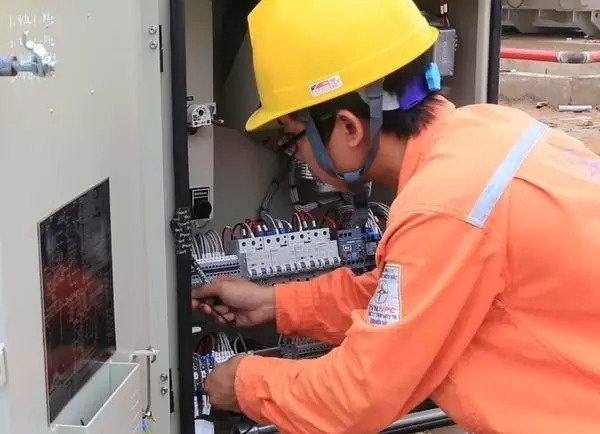 Cách khắc phục lỗi CB chống giật nhảy liên tục