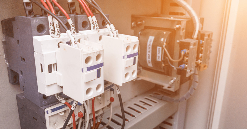 Thiết lập khởi động contactor từ 9