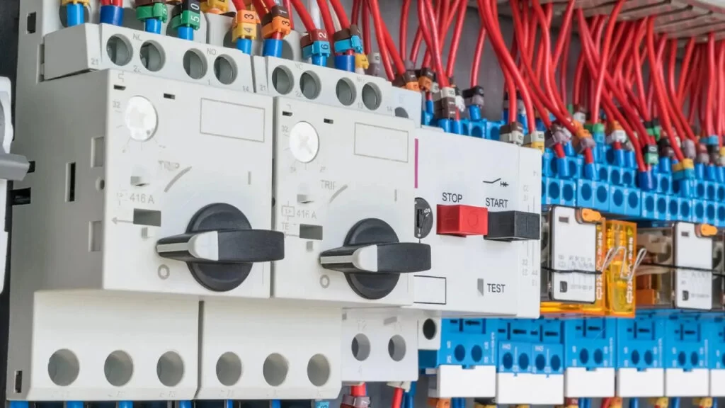 Tìm hiểu về MPCB - Cầu dao bảo vệ động cơ mpcb là gì?