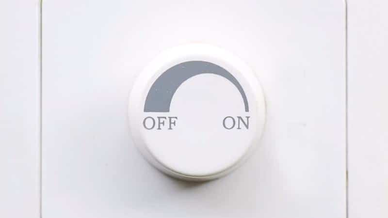 Công tắc dimmer cho đèn, quạt sử dụng để điều chỉnh cho các thiết bị