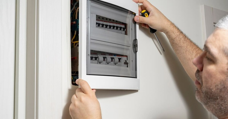 Cách xử lý cầu dao chống giật nhảy liên tục aptomat-chong-giat-bi-nhay-2