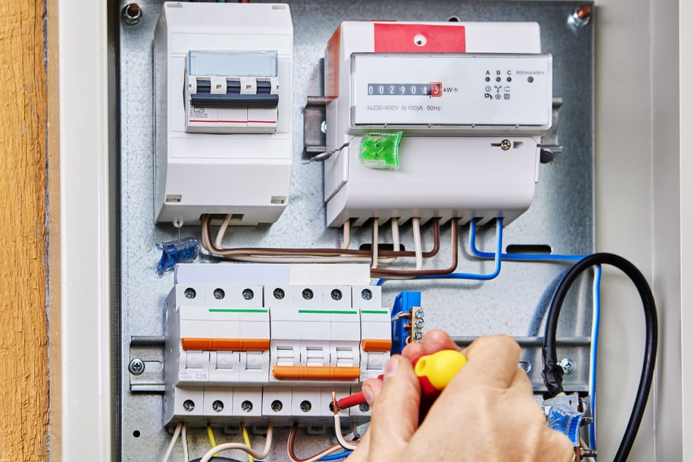 từ cơ sở dữ liệu