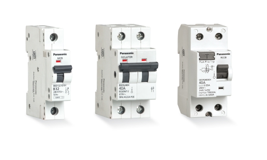 Gợi ý chọn mua aptomat chống sốc tốt nhất cho gia đình máy chiếu panasonic