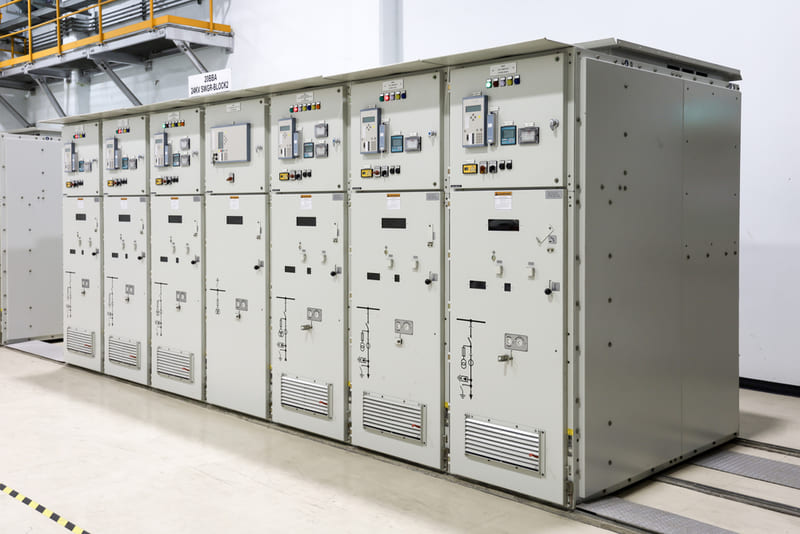 Medium voltage circuit breakers: structure, functions and classification What is the central cat machine?