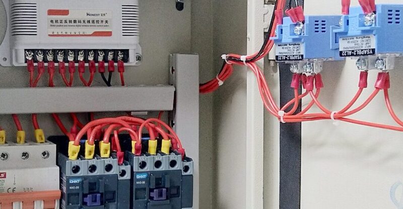 Đầu aptomat điện công nghiệp