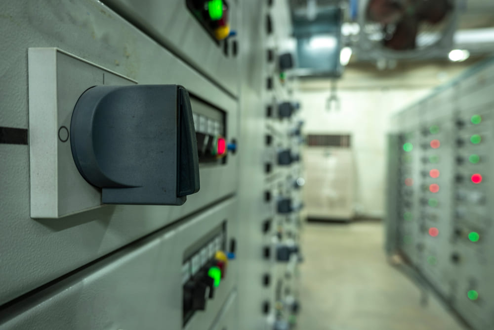 Tìm hiểu về MPCB - Cầu dao bảo vệ động cơ mpcb là gì?