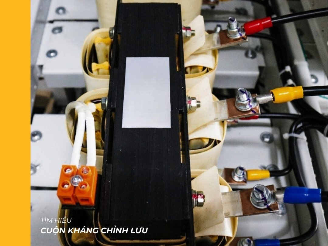 cuốn khánh chính lưu banner